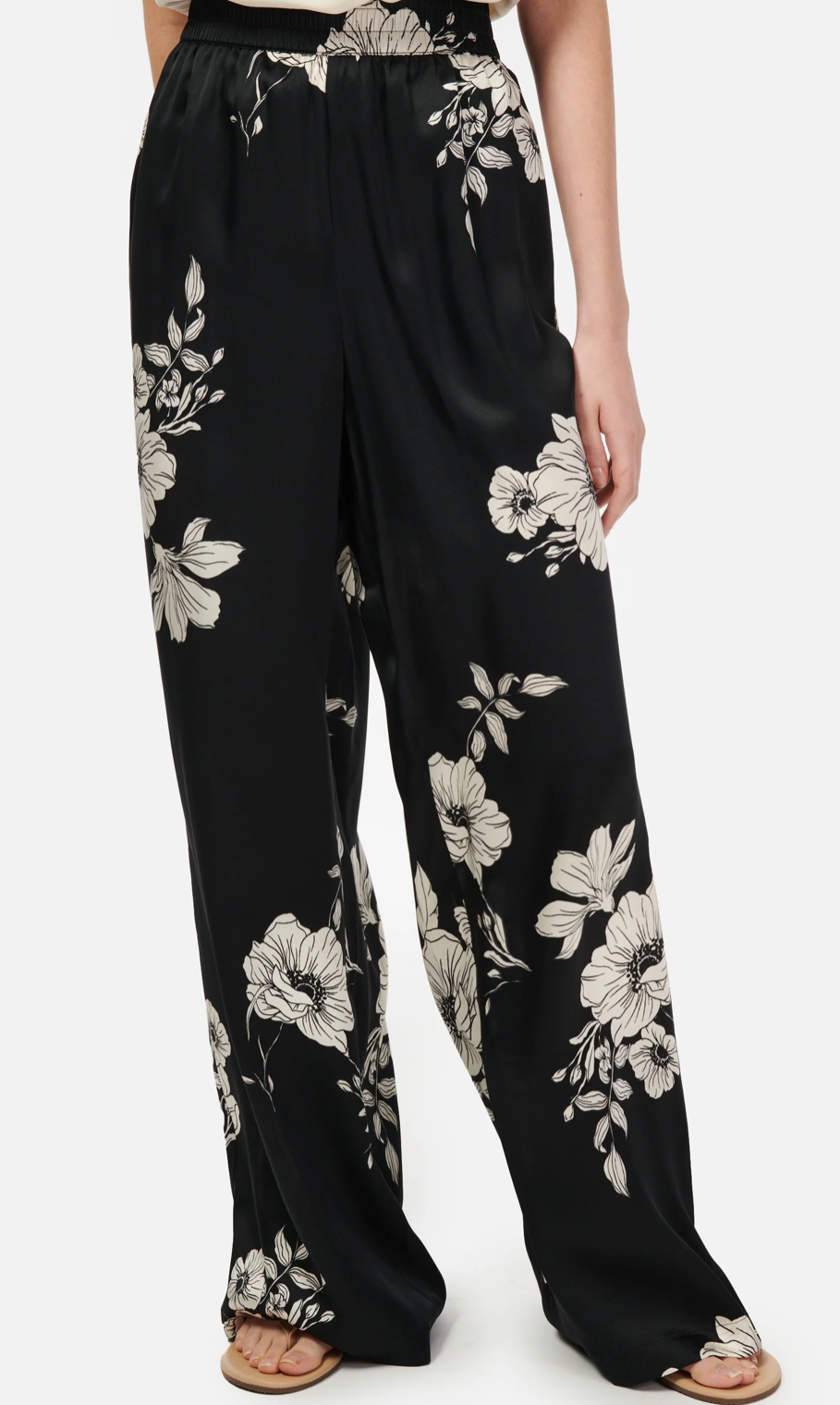 CAMI NYC Bleecker Pant Black Botanical | 4sisters1closet