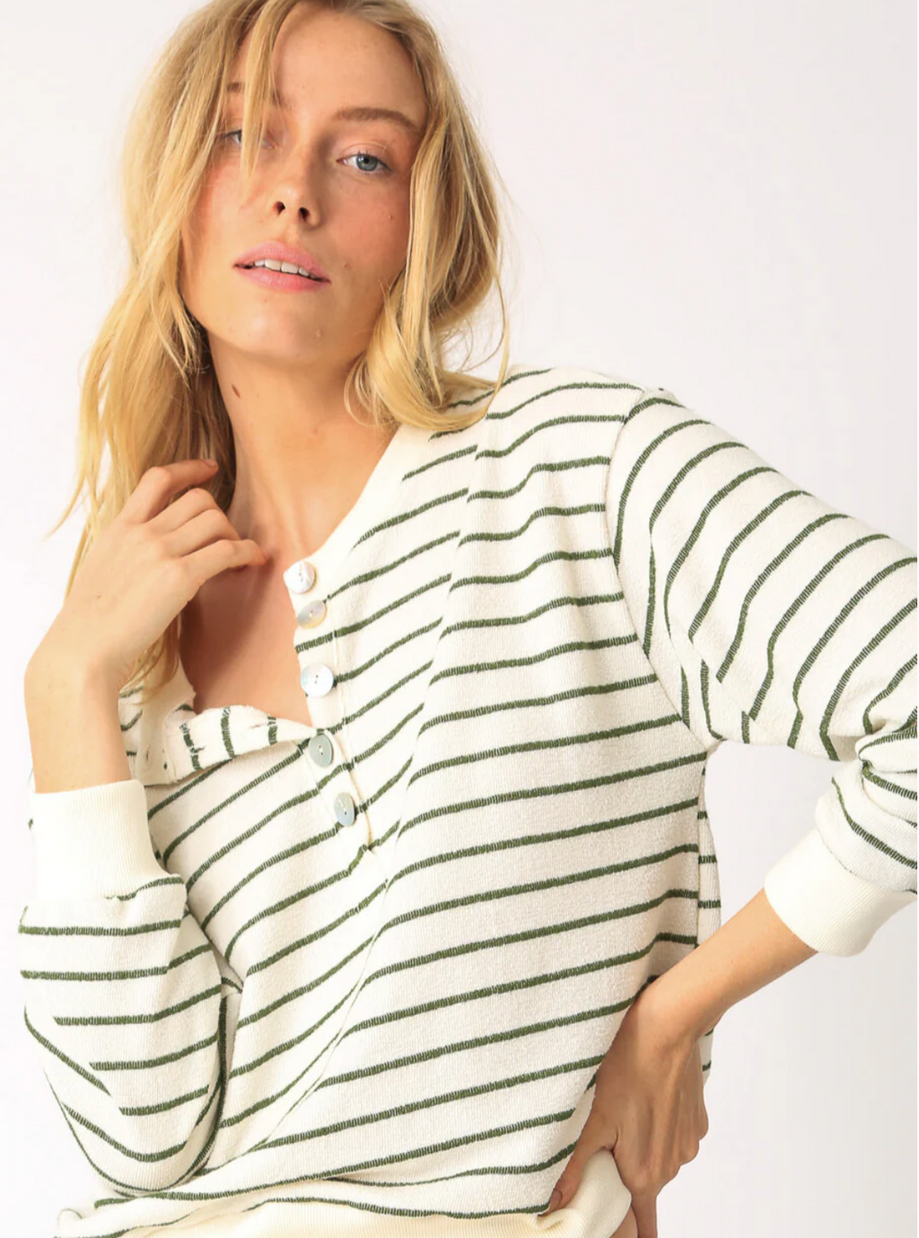 Electric & Rose Kiley Sweatshirt Ivory/Olive | 4sisters1closet