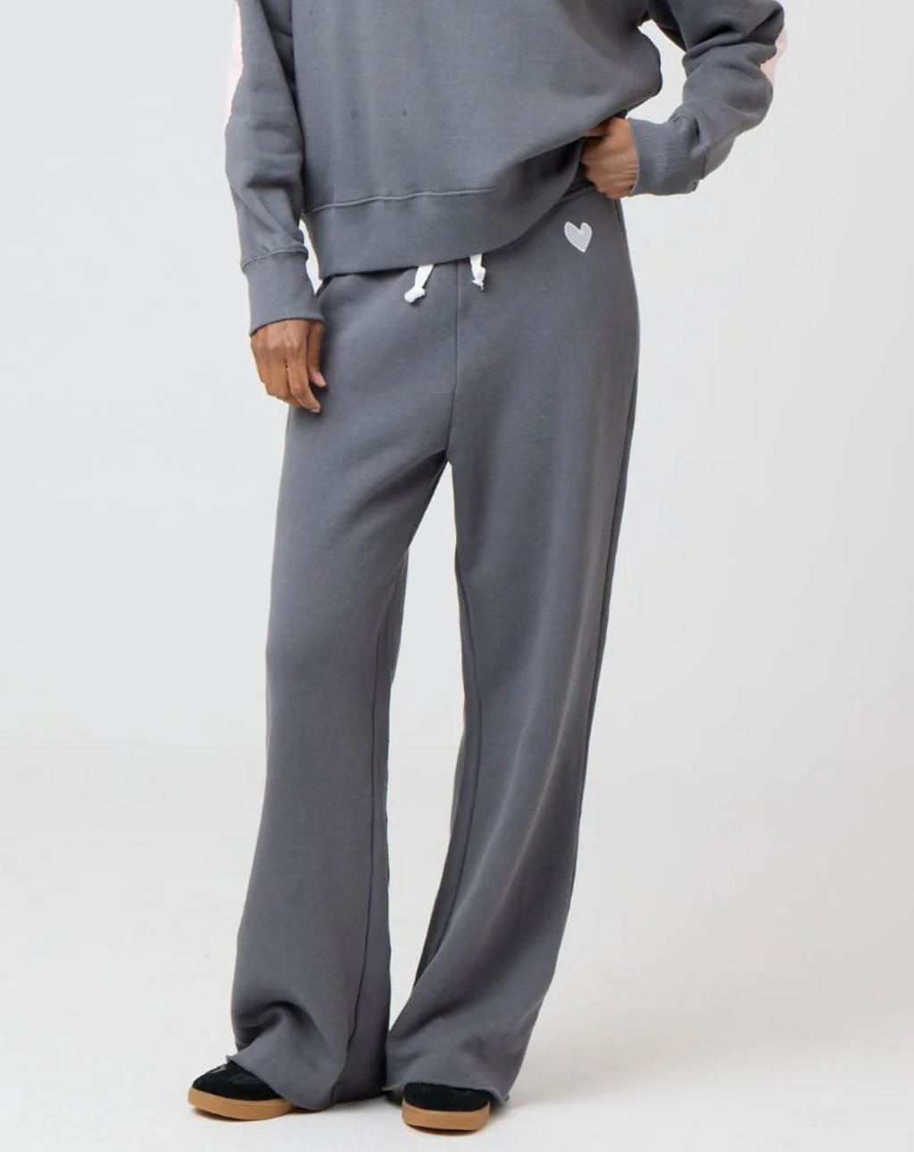 Kerri Rosenthal Weekend Barb Sweatpants in Carbon | 4sisters1closet