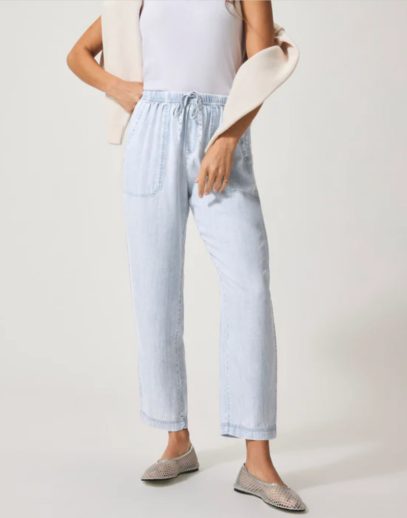 Splendid Angie Pant in Bleached Indigo | 4sisters1closet