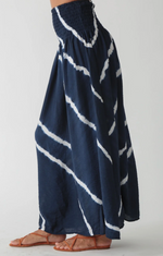 Electric & Rose Lily Skirt in Wavy Indigo | 4sisters1closet