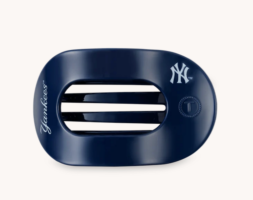 Teleties New York Yankees Medium Flat Clip | 4sisters1closet