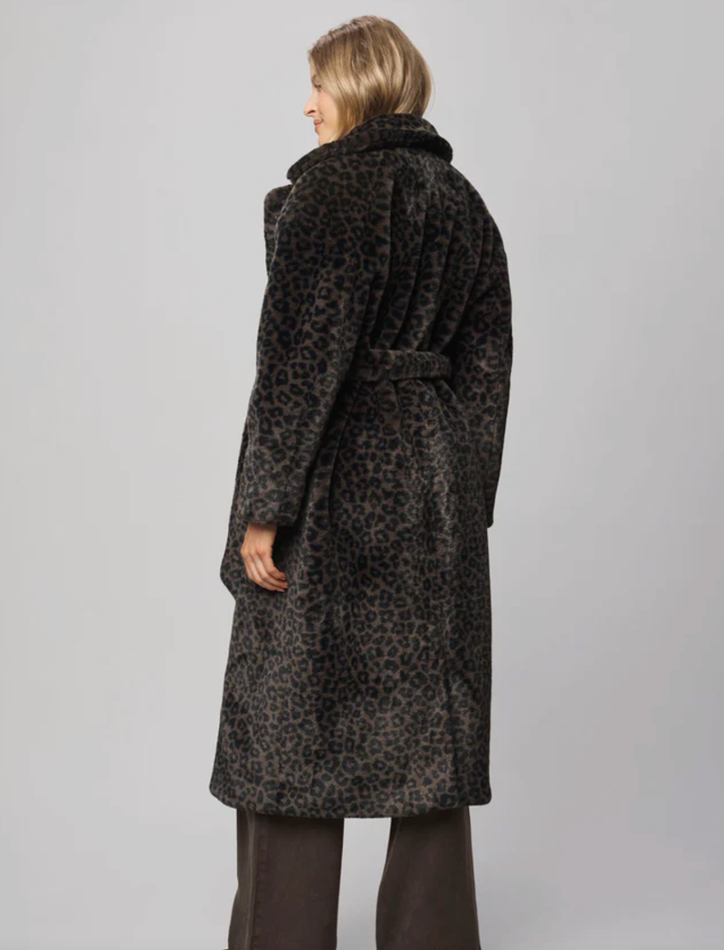 Splendid Lucia Long Fur Coat in Leopard | 4sisters1closet