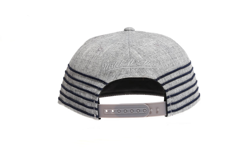 Mitchell & Ness 6 Stripe Flexible Strap Back Hat
