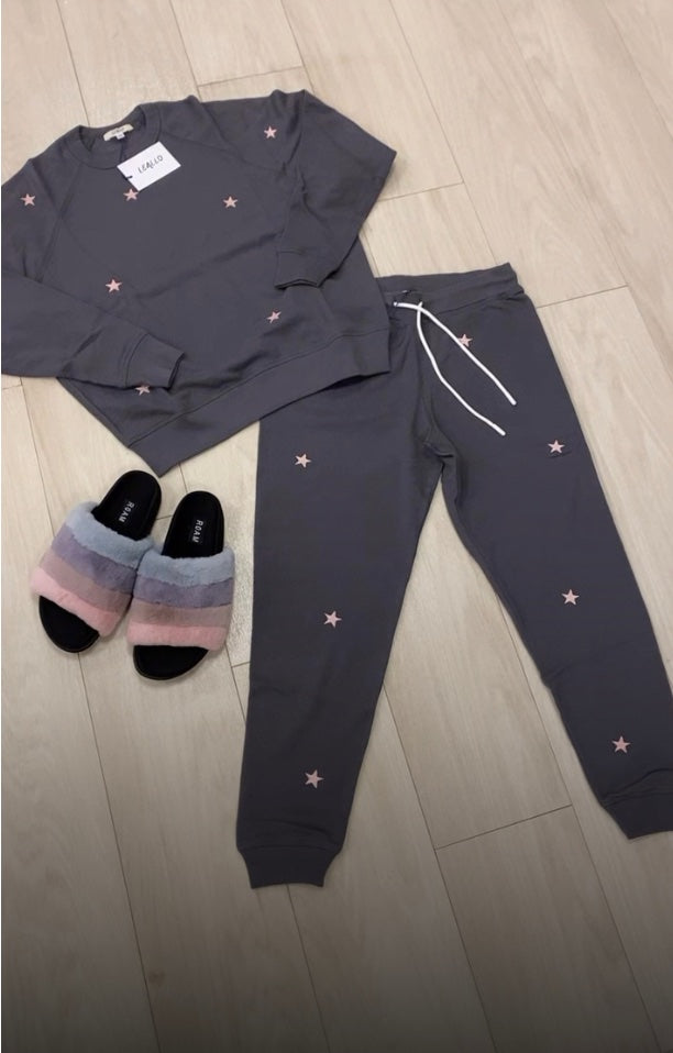 Leallo Dune Lounge Pants with Stars in Charcoal/Pink