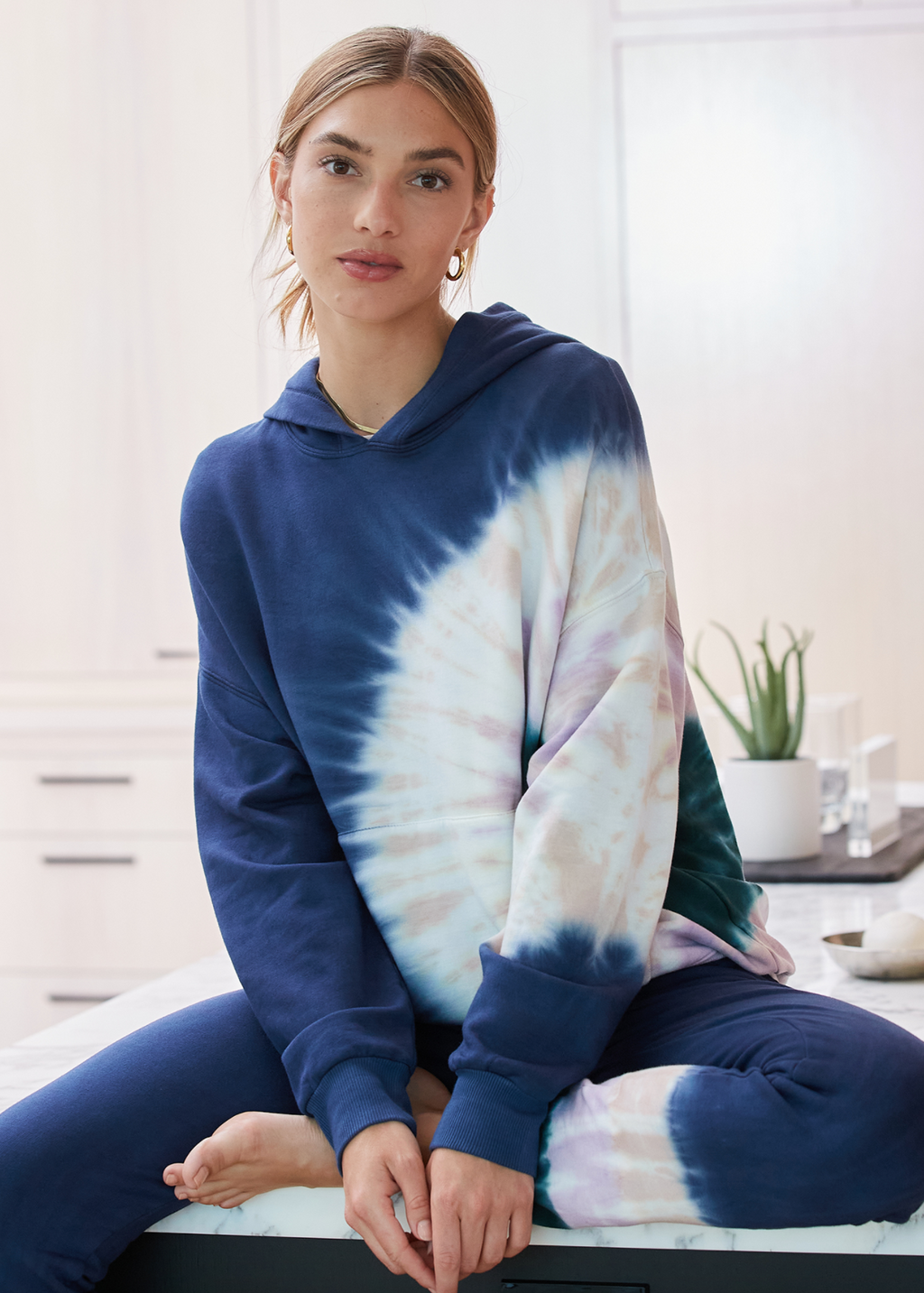 Monrow Tie Dye Slouchy Pullover | 4sisters1closet